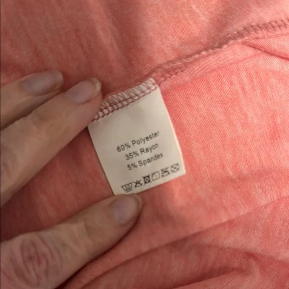 3 Women’s T-Shirts XL - Picture 7 of 9